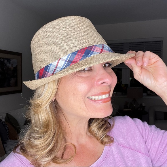 Stylish Straw Fedora Hat with Plaid Band – Unisex, Lightweight & Breathable - Picture 4 of 4